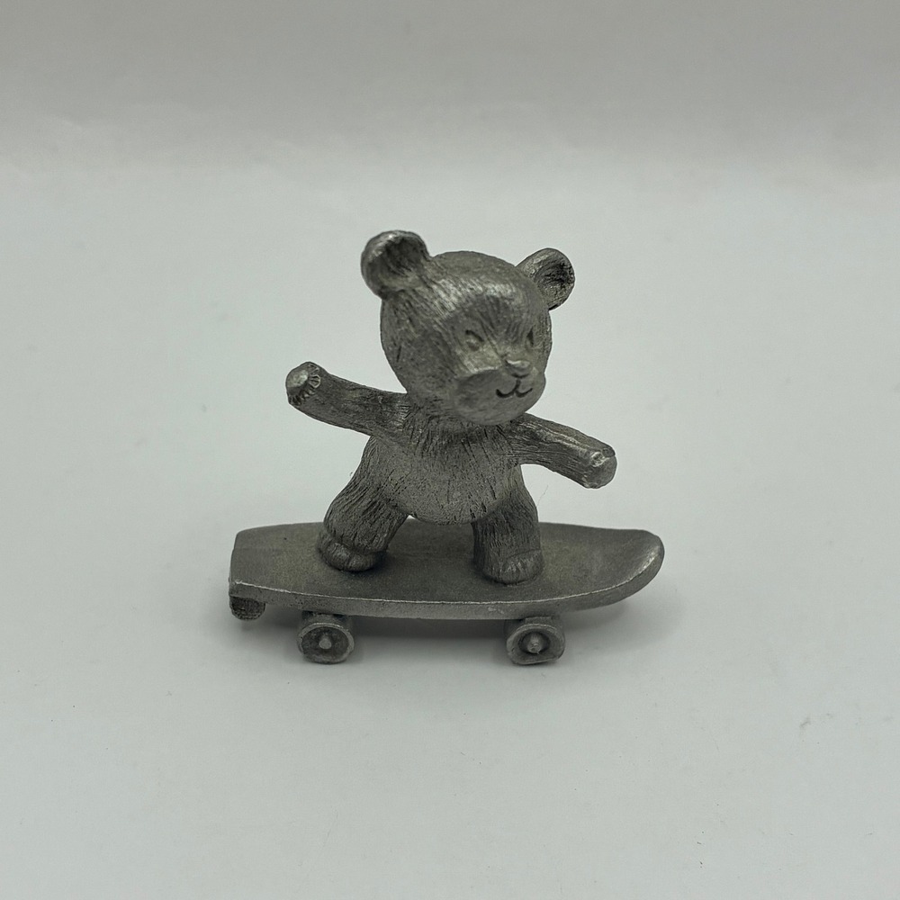 Vintage 1986 Spoontiques Pewter Teddy Bear Skateboard Figurine 669 Miniature